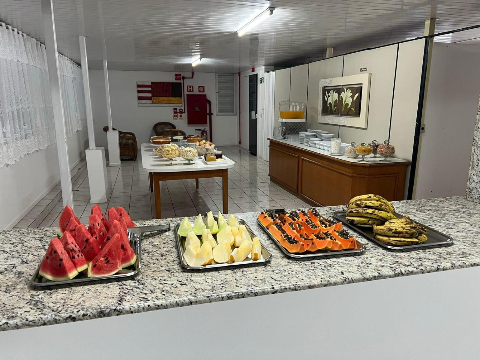 Hotel Mello Cascavel  Ngoại thất bức ảnh